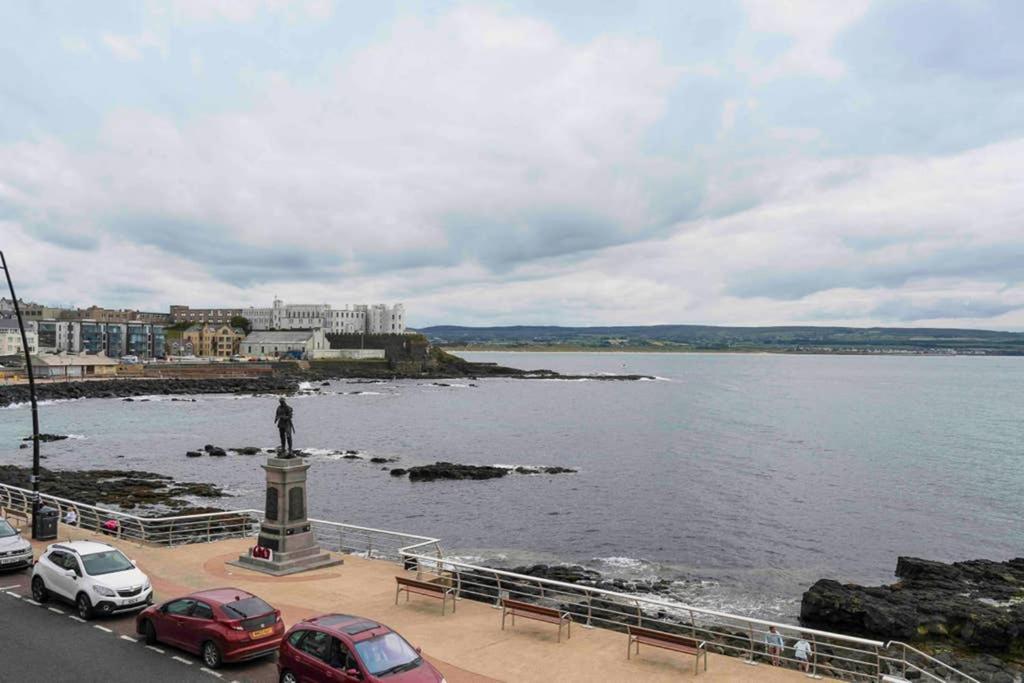 The Porthole Appartement Portstewart Buitenkant foto